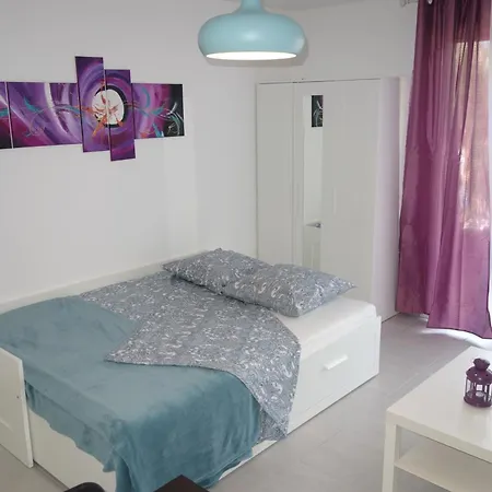 Apartman Studio Recent, Jardin Privatif, Piscine, Au Calme